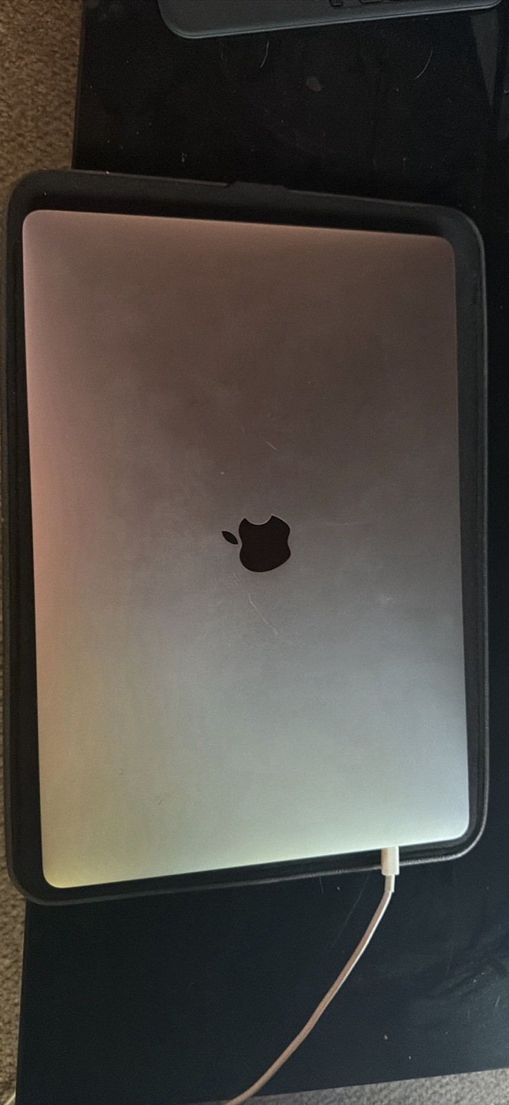 Apple MacBook Pro 16″ (1TB SSD, Intel Core i9 9th Gen., 4.80 GHz, 16GB) Laptop –