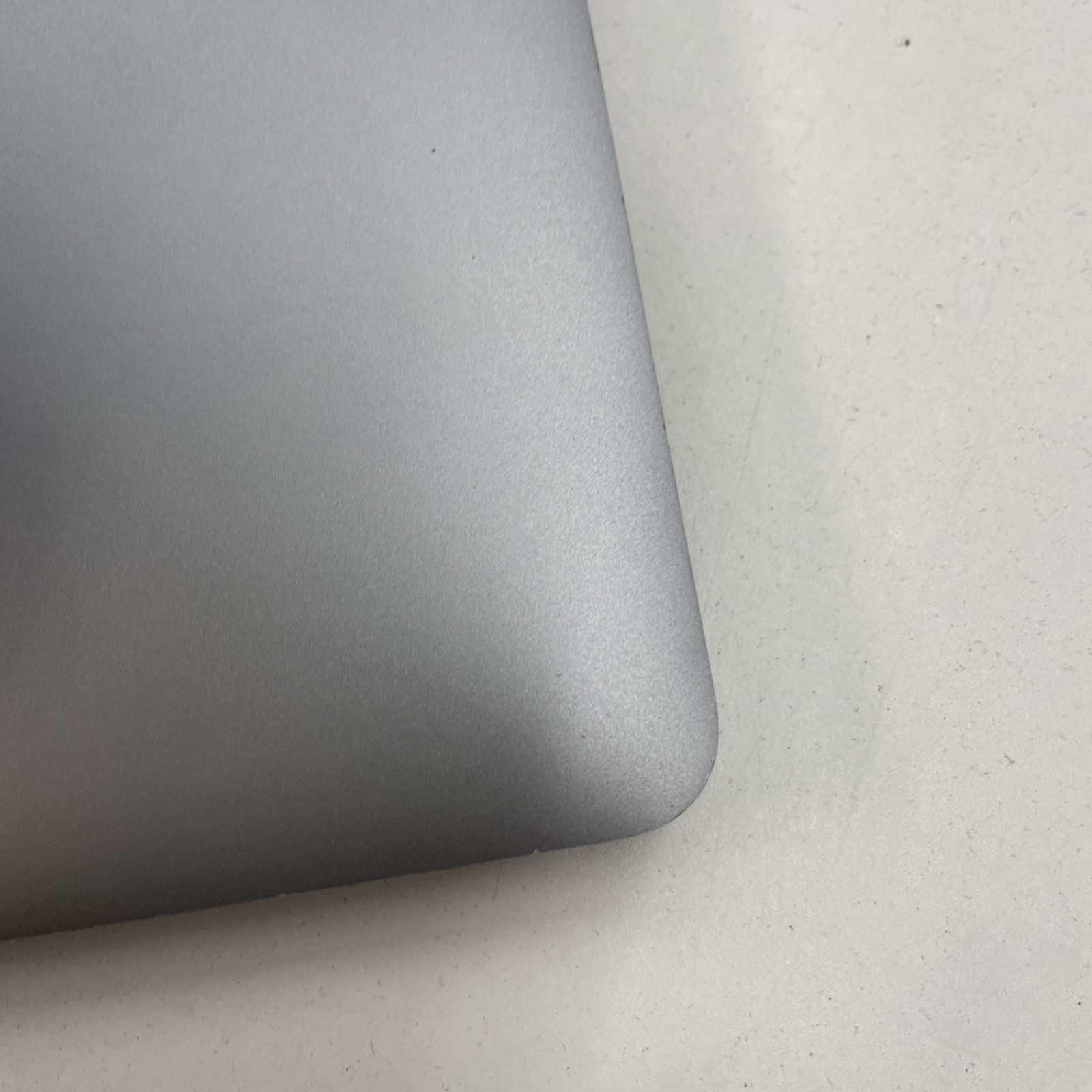 OEM LCD Macbook Pro A2251 13″ LCD Screen Assembly (Space Gray) Grade A Oem