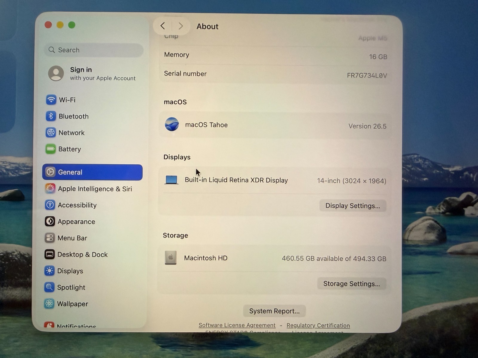 Apple 14-inch MacBook Pro – Apple M5 chip with 10-core CPU and 10-core GPU – 16G