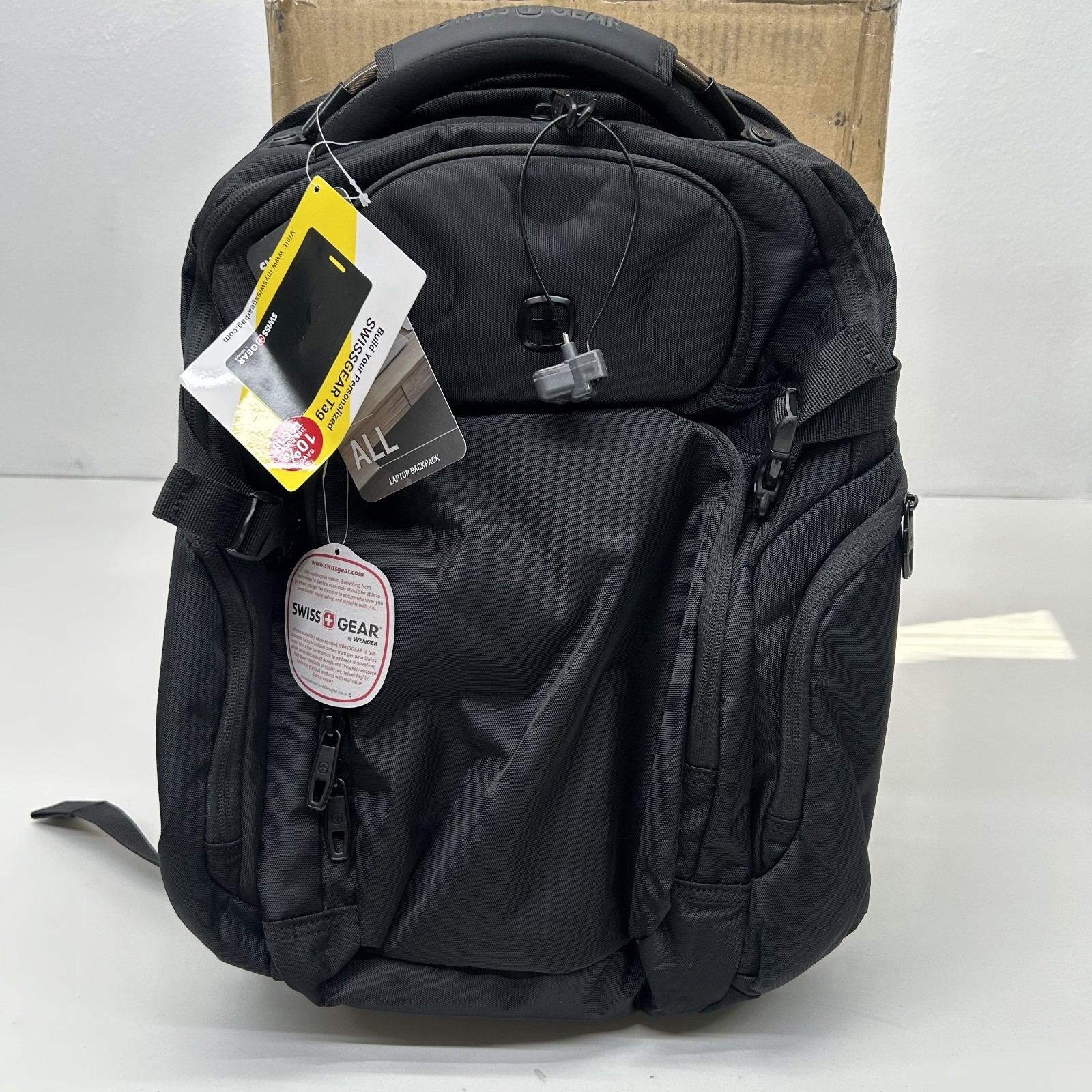 SwissGear Endure Lite Laptop Backpack With 17″ Laptop Pocket, Black