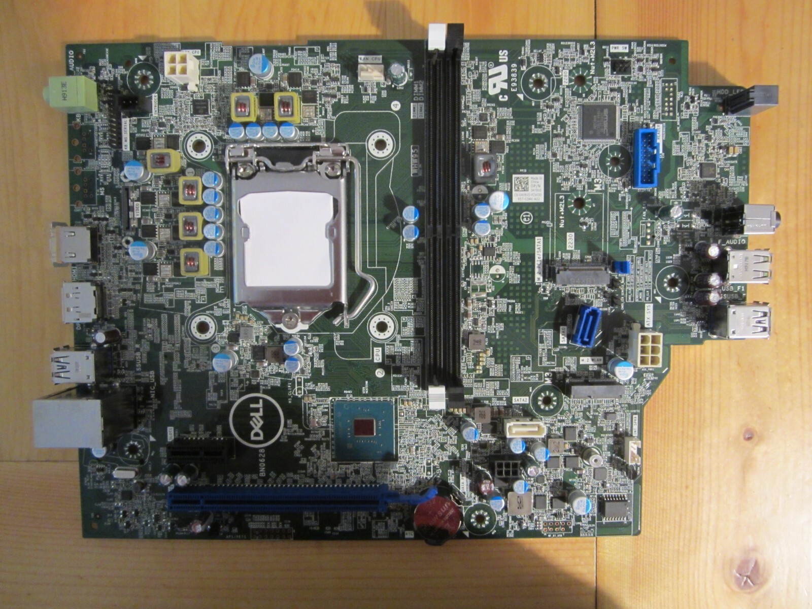 Dell 4Y8V0 OptiPlex 3060 SFF LGA 1151 DDR4 SDRAM Desktop Motherboard 04Y8V0