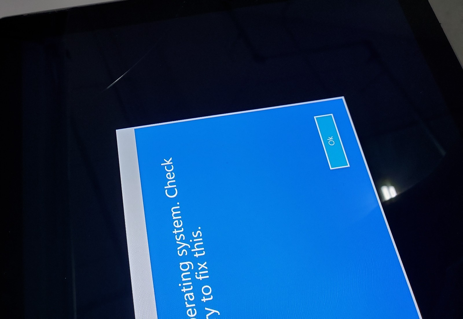 Microsoft Surface Pro 7 Plus | i5-1135G7 | 8GB | 128GB | No OS | See Description