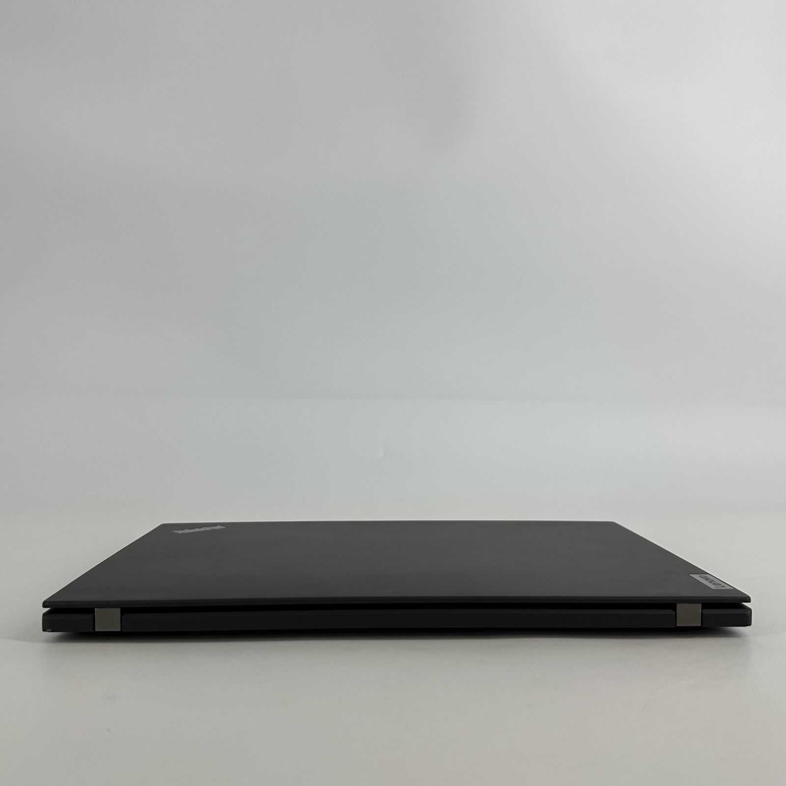 Lenovo ThinkPad T14s Gen 2 Black FHD 2.4 GHz Ryzen 5 PRO 5650U 8GB 256GB SSD