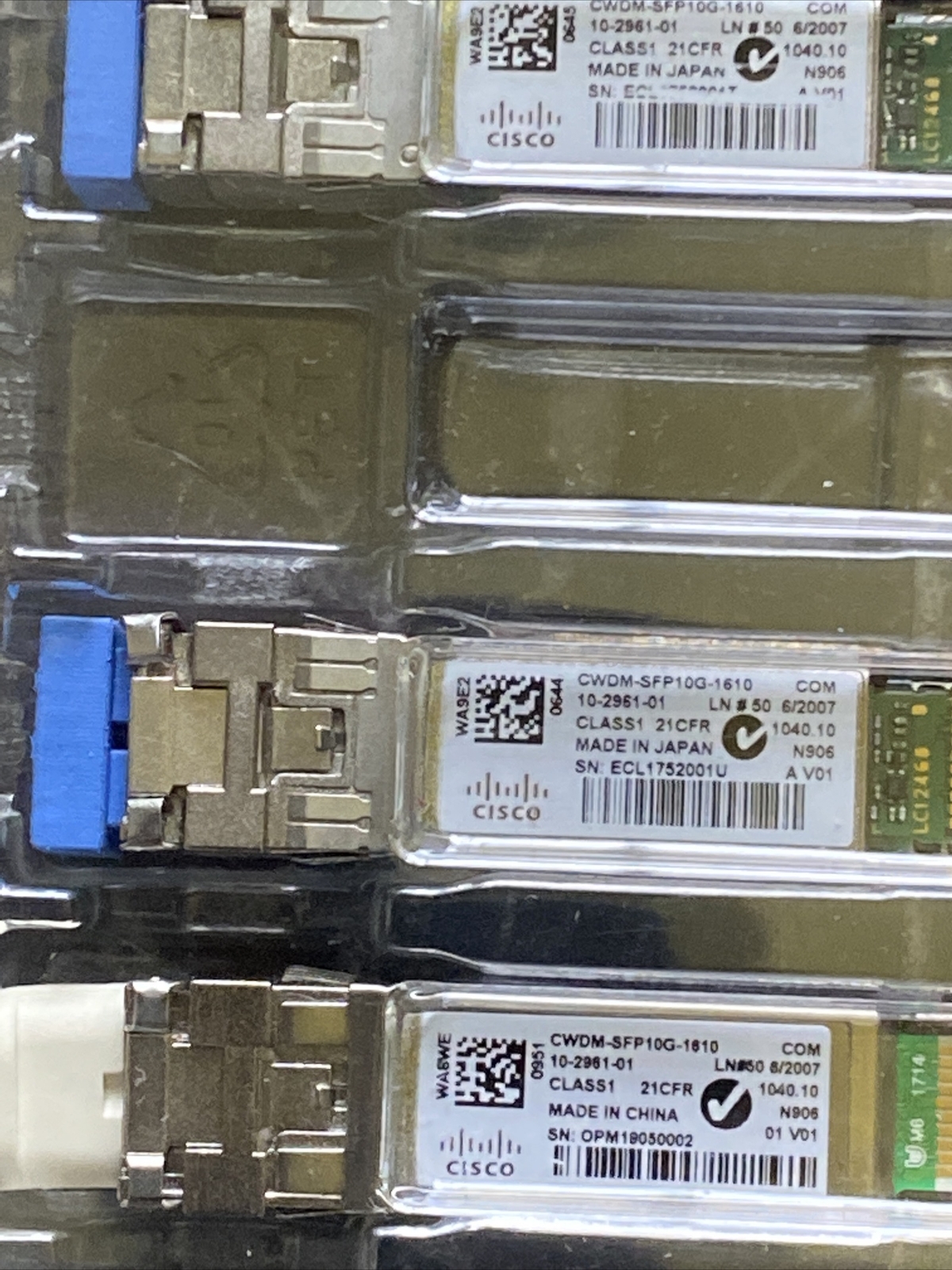 Original Genuine CISCO CWDM-SFP10G-1610 Used. In Stock. Two Years Warranty