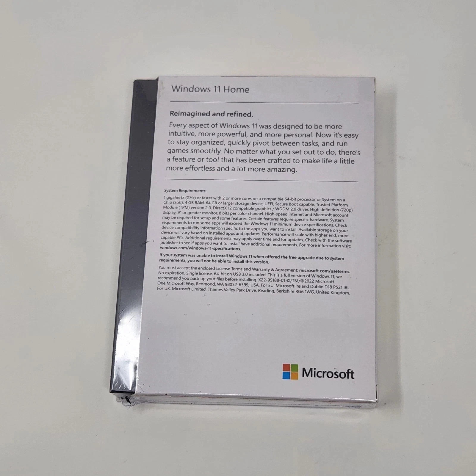 Microsoft Windows 11 Home 64-Bit USB Flash Drive + Key Retail Box – Original