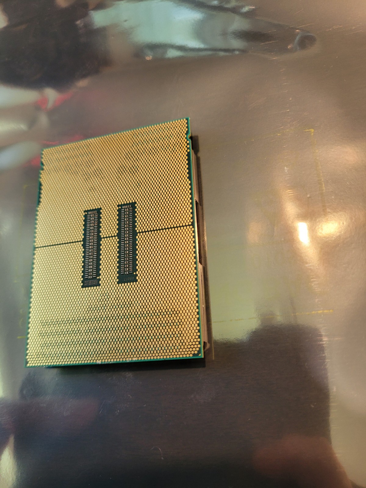 Intel Xeon Silver 4410Y SRMGE 2.00GHz 12-Cores LGA4677 150W CPU
