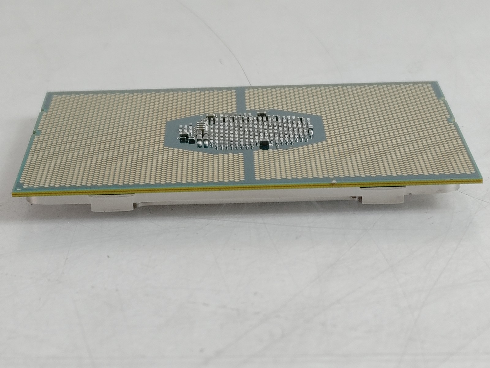 Intel Xeon Gold 5215 2.50 GHz LGA 3647-0 Server CPU Processor SRFBC