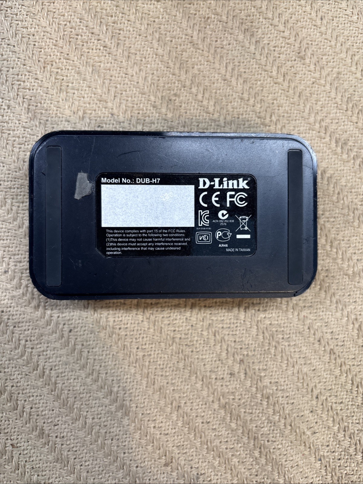D-Link DUB-H7 USB Hub, 7-Port USB 2.0, External Powered Hub, Black