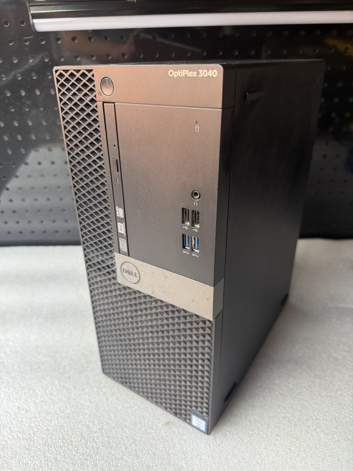 Dell OptiPlex 3040 MT Intel Core i5-6500 @3.20GHz 8GB RAM 500GB SSD Win10