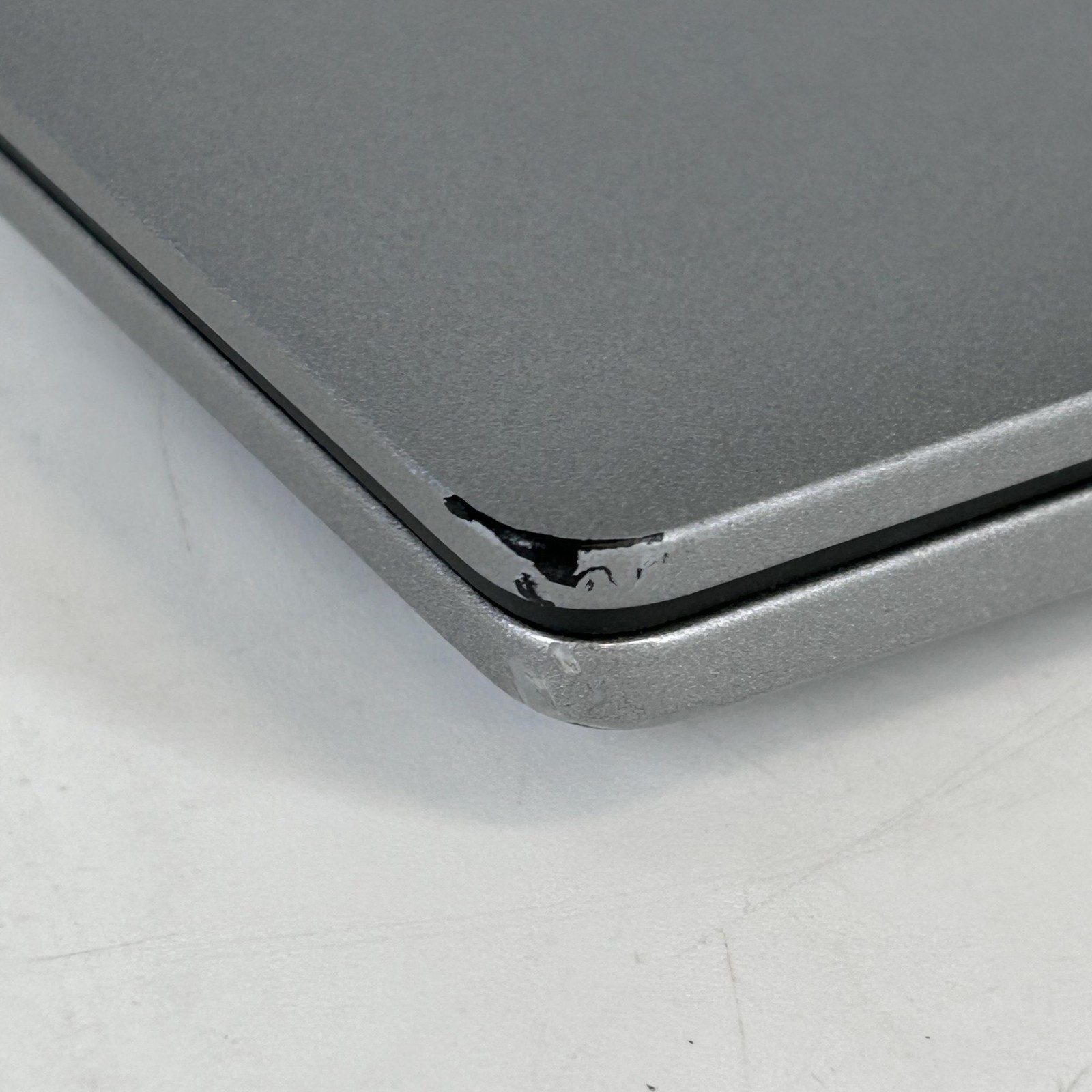 Dell Latitude 5450 14 Gray FHD 1.7 GHz Ultra 7 165U 32GB RAM 512GB SSD Good