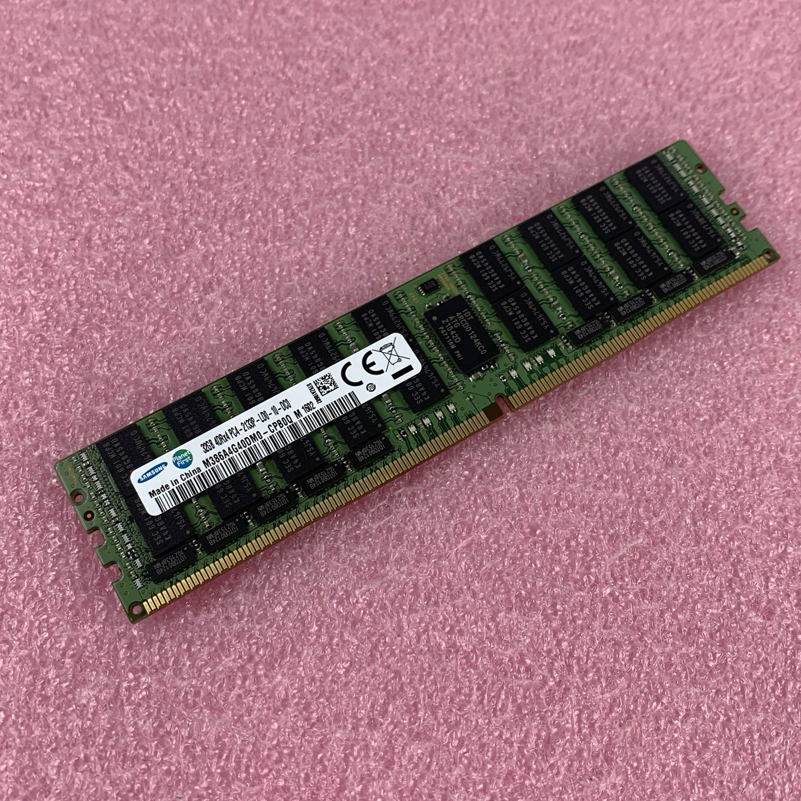 Samsung M386A4G40DM0-CPB0Q 32 GB DDR4 2133MHZ LRDIMM 1700 4RX4 Server Memory Ram