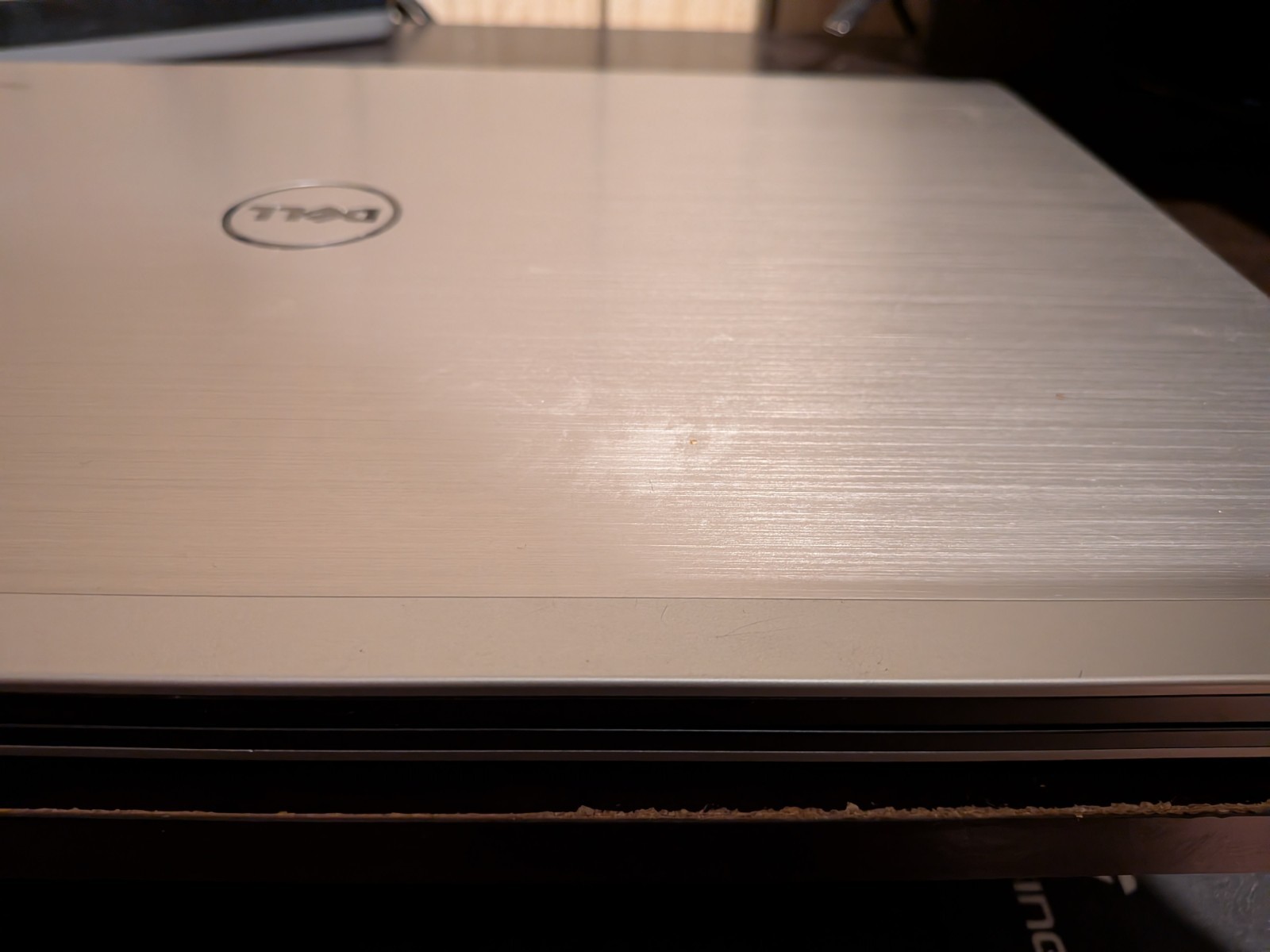 Dell Inspiron 17R 5748 Laptop (i3 4th Gen, 8GB DDR3L Ram, 250GB SSD, Linux Mint)