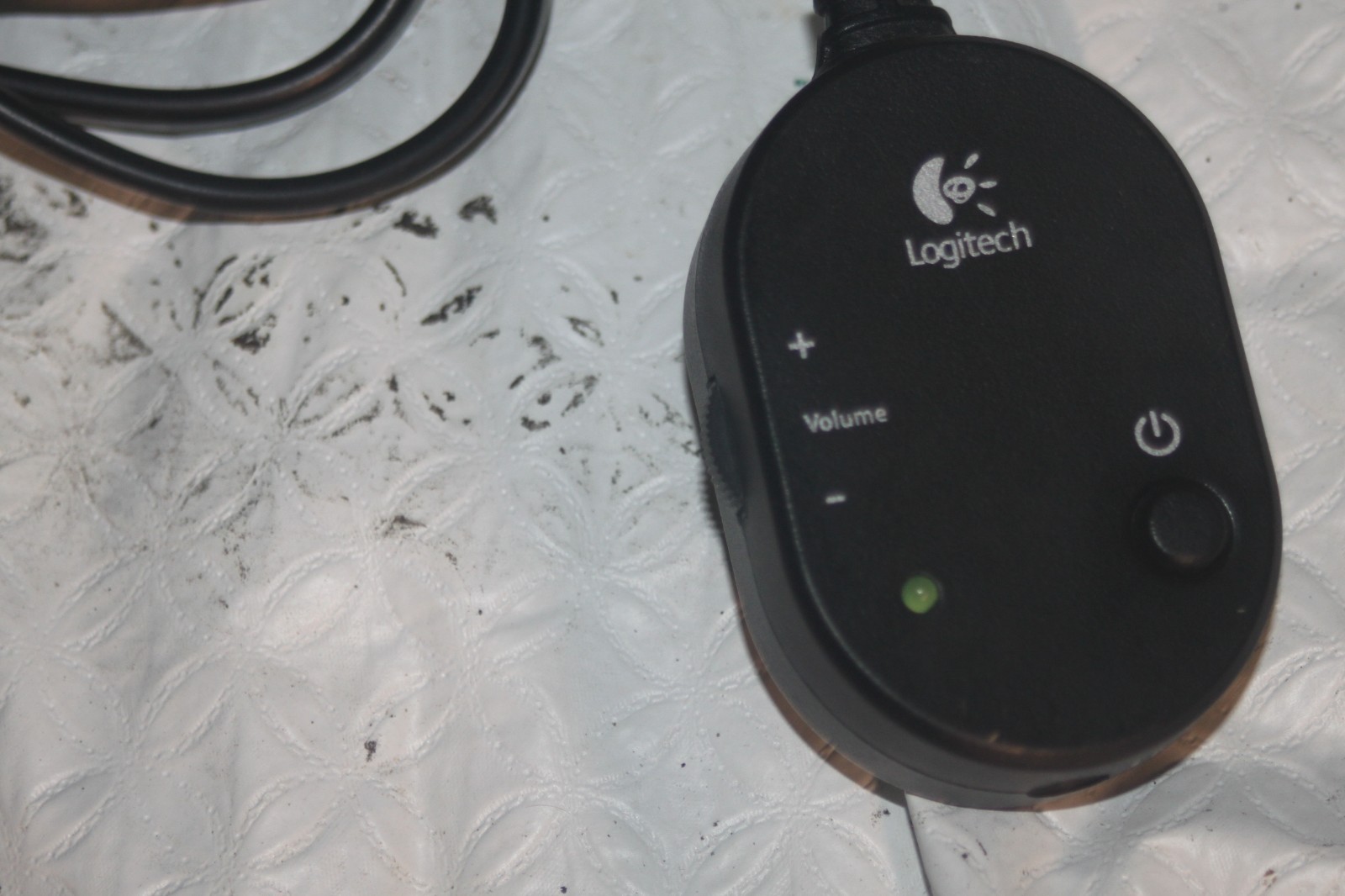 Logitech Z313 2.1 Speaker System Subwoofer+Satellites. Wired Remote, Tested.