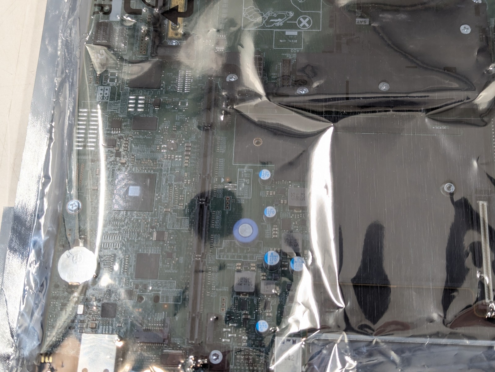 Dell 7F8T0 Server Motherboard for Poweredge R640 w/ LGA 3647 Sockets | RFB OB