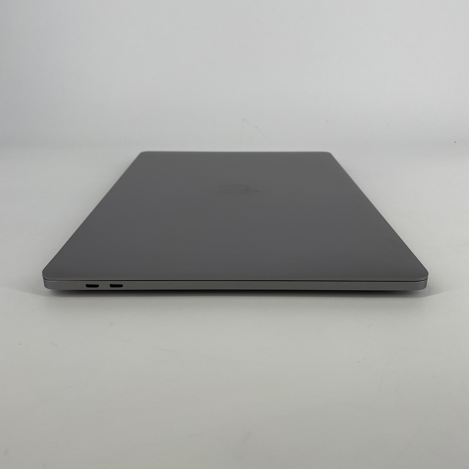 MacBook Pro 16 2019 2.3 GHz i9 16GB 1TB AMD Radeon Pro 5500M 4GB Space Gray