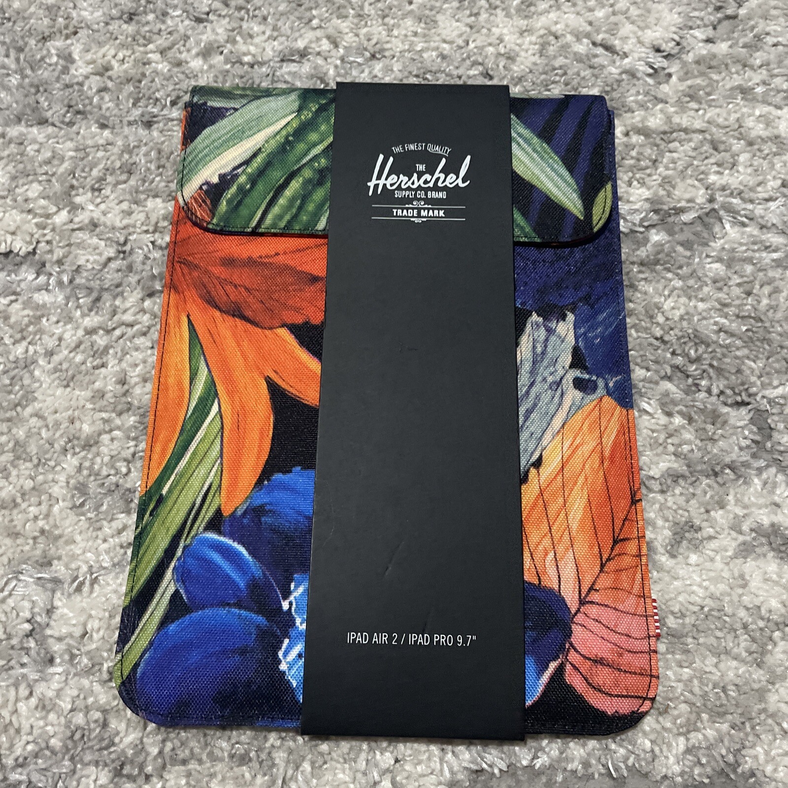 Herschel Supply Co. Spokane Watercolor iPad Air 2 Ipad Pro 9.7″ Case Cover NEW
