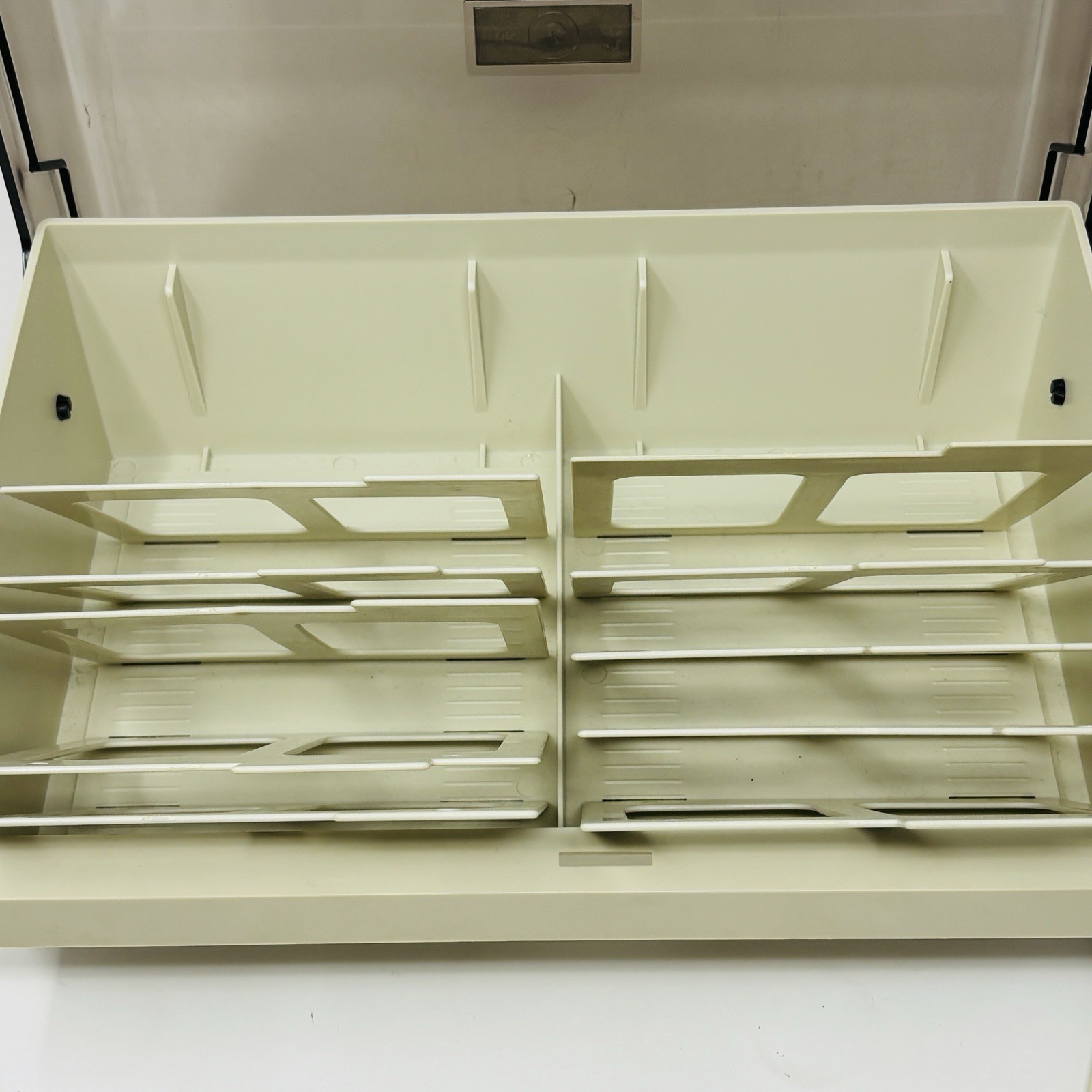 5.5 Dual Floppy Disk Plastic Box Case Holder Organizer DD-130L
