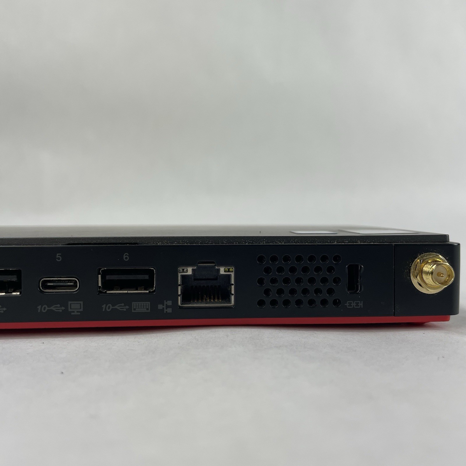 Lenovo Thinkcentre M90n-1 Micro i5-8265U 1.60 GHz 8 GB RAM No M.2/OS/AC