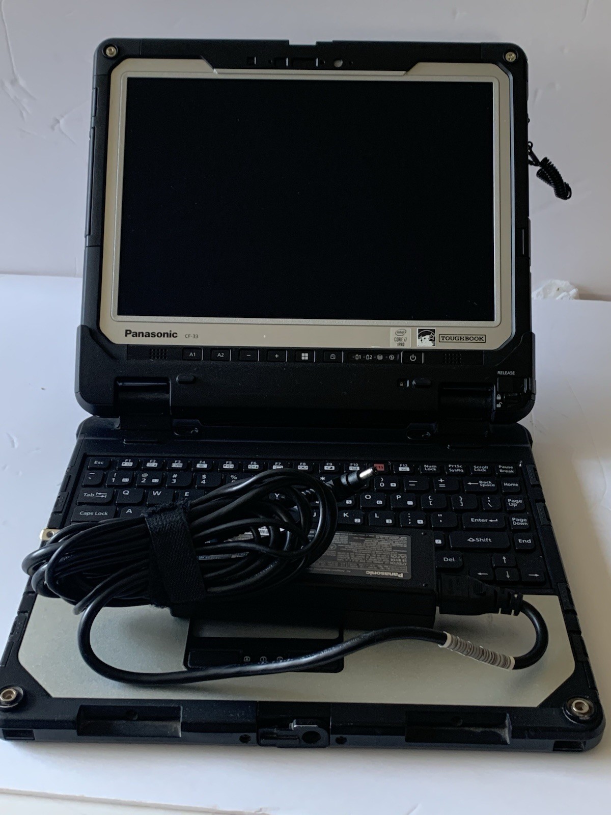 Panasonic Toughbook CF-33 i7-10810U 1.10GHz 512GB SSD 32GB Ram 4G GPS Touch Good
