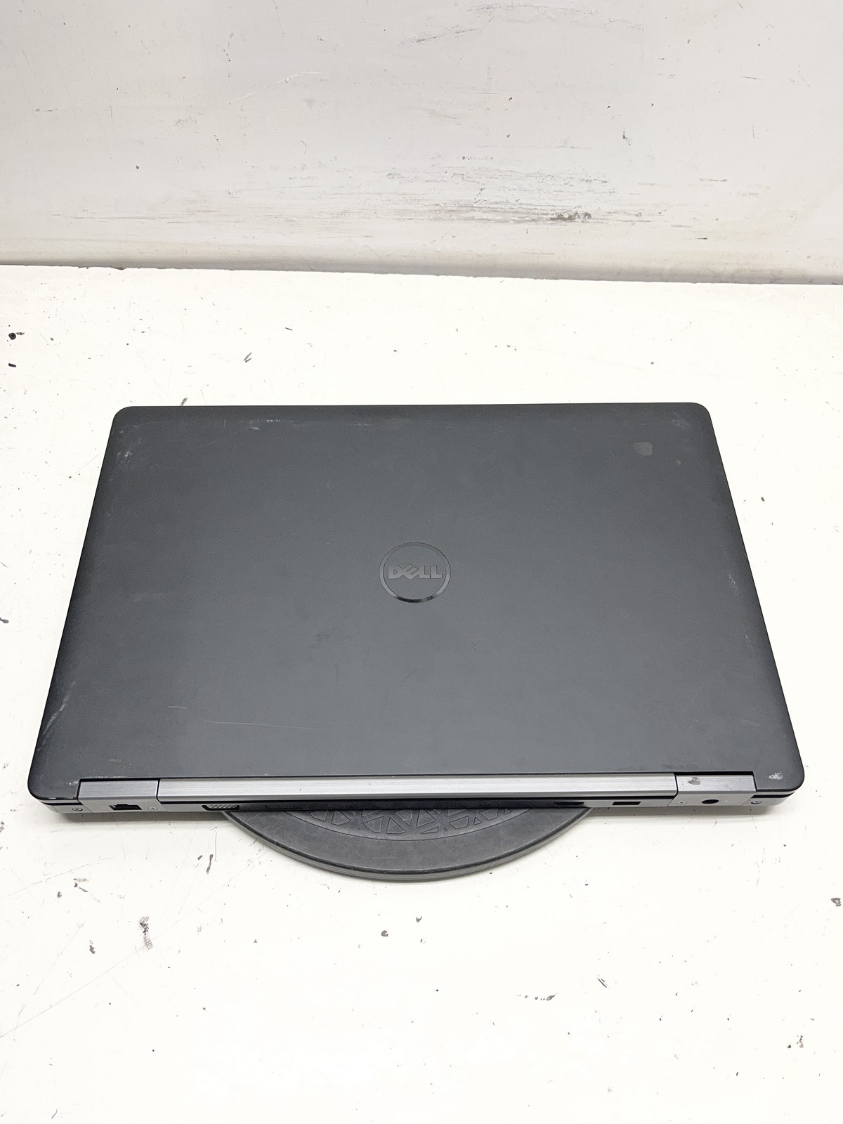 Dell Latitude E5570 Intel Core i5-6300U 2.4GHz 8GB NO HDD