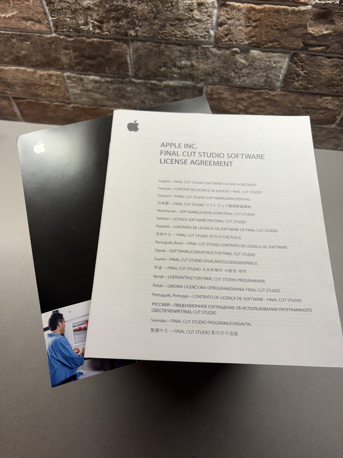 Apple Final Cut Studio 2 Video Editing Software Mac Complete Box Set W/ Manuals