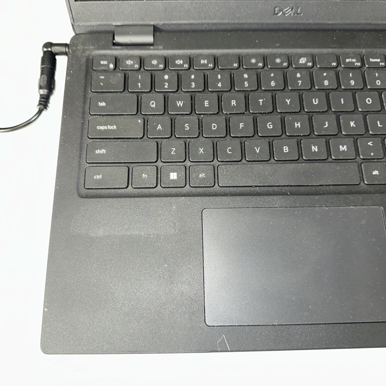 Dell Latitude 3420 14″ Laptop i5-1135G7, No RAM/Storage, Won’t Power on