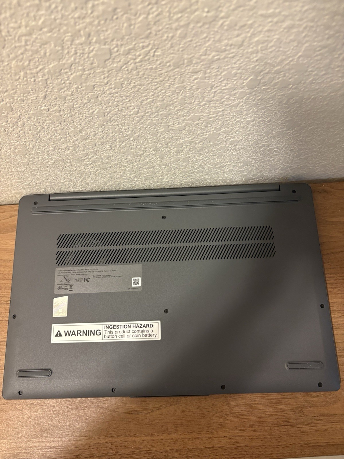 Lenovo IdeaPad Slim 3 15.6″ FHD Touch Ryzen 7 5825U 16GB 512GB SSD Arctic Grey