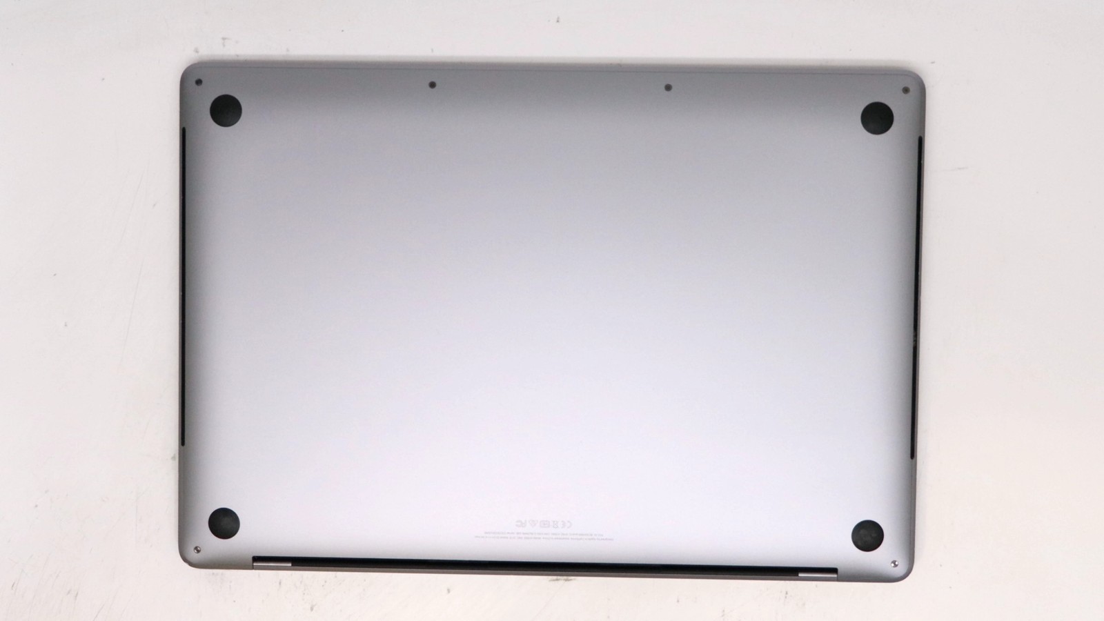 Apple Macbook Pro 15″ i7-8850H 32GB 512GB – Very Good