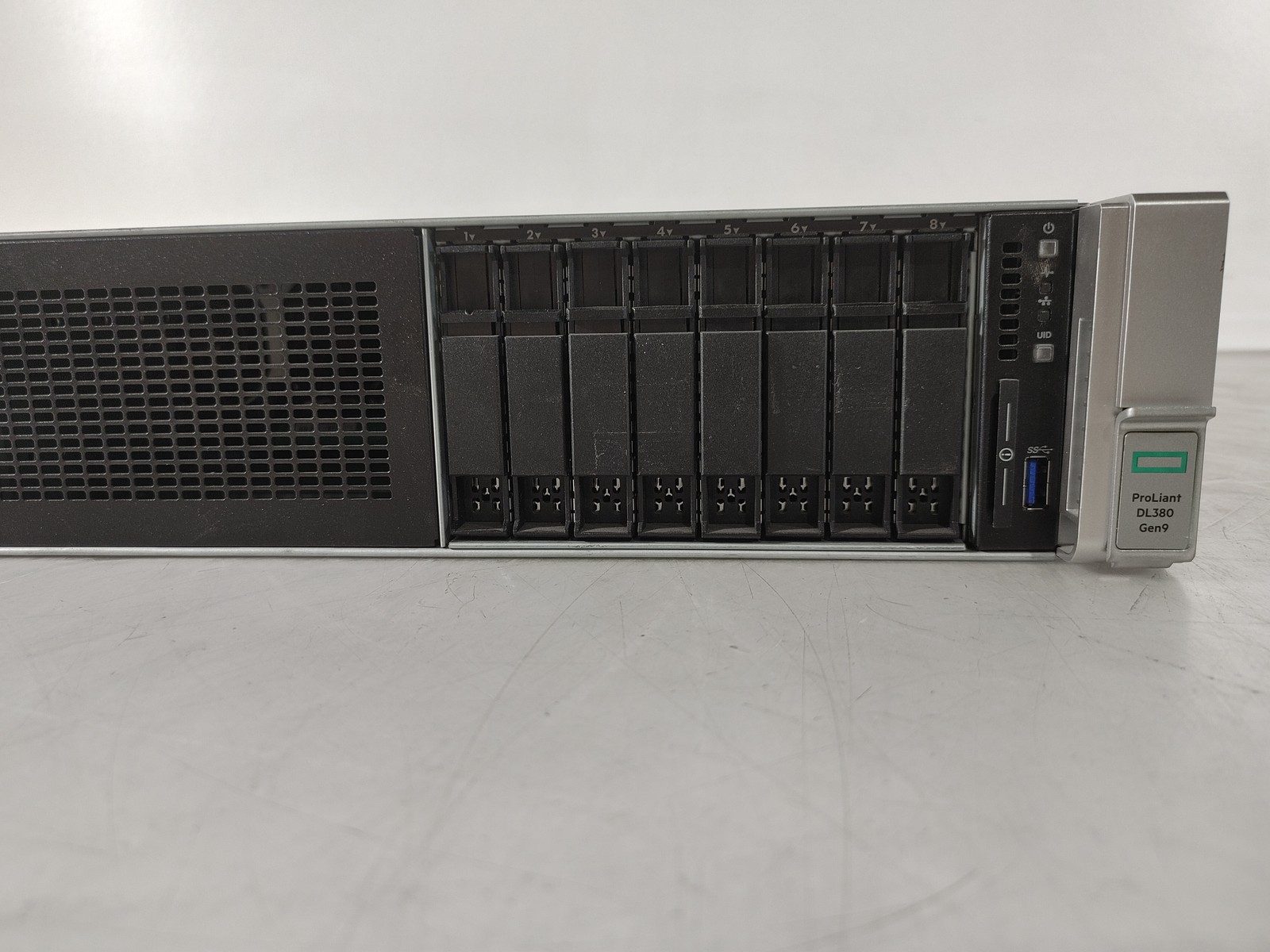 HP ProLiant DL380 Gen9 2.40 GHz Intel Xeon E5-2640 v4 16 GB DDR4 Server No
