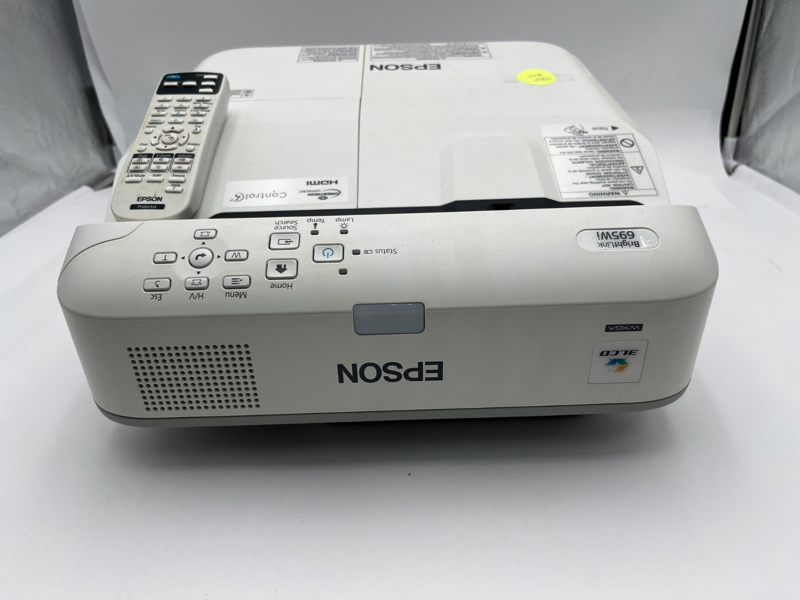Epson BrightLink 695Wi Short-Throw 3LCD 3500 Lumens HDMI W/ Remote 260 HOURS