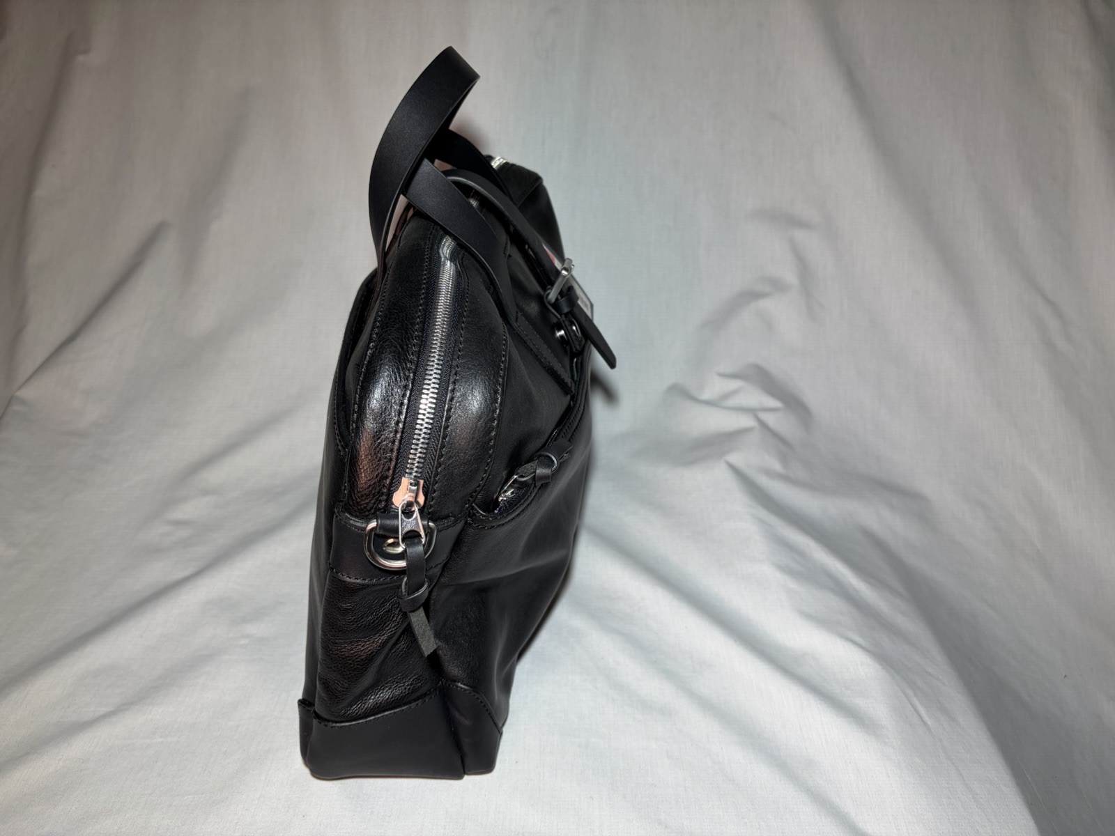 Cremieux Leather Briefcase, Blk, Detachable Shoulder Strap, Padded Laptop Pocket