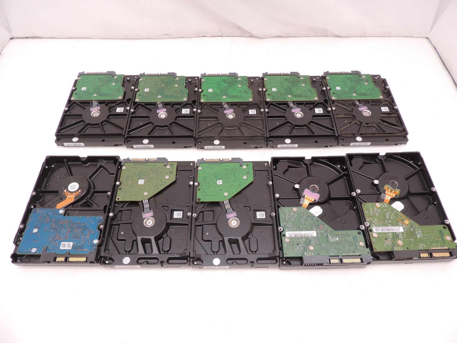 Lot of 10 Assorted Major Brand 3.5″ 500GB SATA Desktop Hard Drive 100% Health