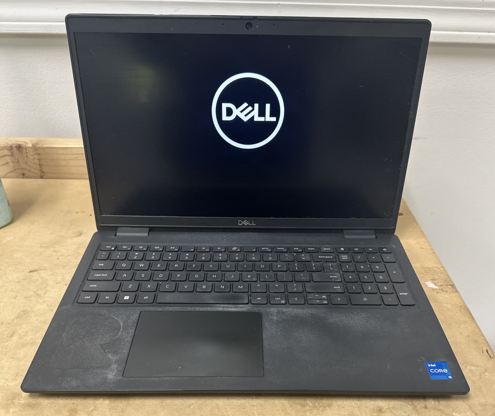 Dell Latitude 3520 15.6″ Laptop i5-1135G7 8GB RAM No SSD/OS