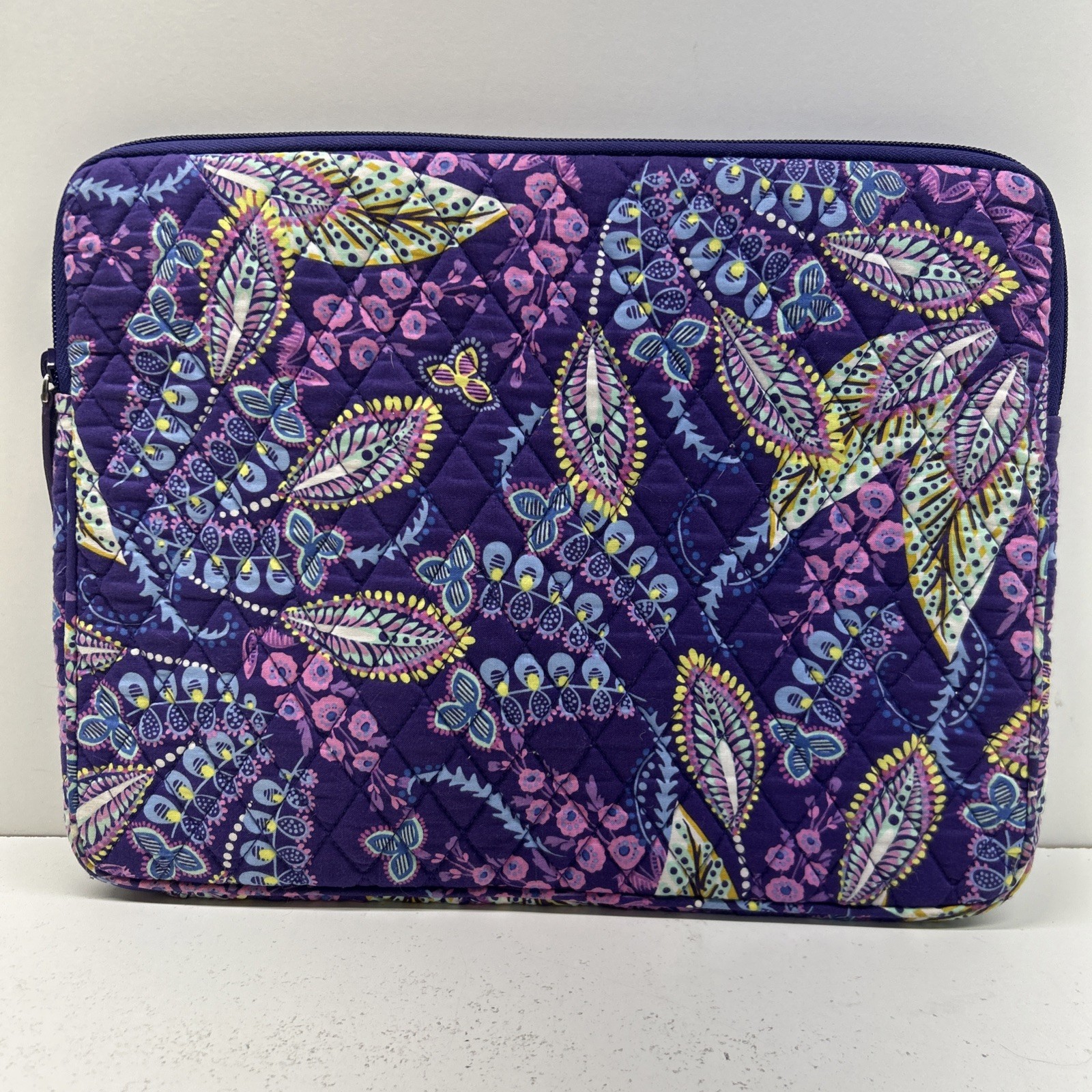 Vera Bradley Laptop Sleeve Floral Paisley Design Purple Quilted Zipper 11 x 14”