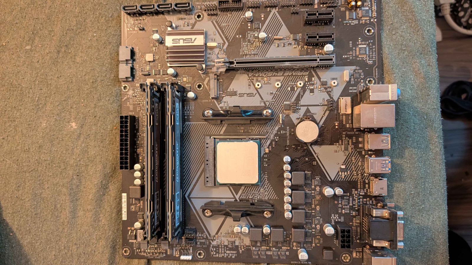 ryzen 7 3700x asus b450 prime 16gb ram w/cooler TESTED/WORKING