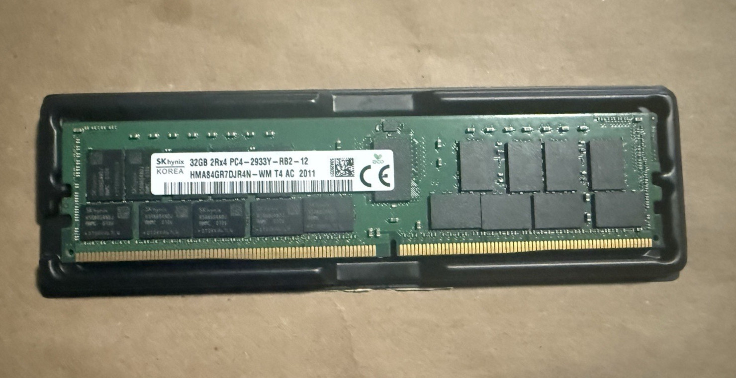 SK HYNIX 32GB (1X32GB) 2Rx4 DDR4 2933Y ECC RDIMM HMA84GR7DJR4N-WM Server Memory