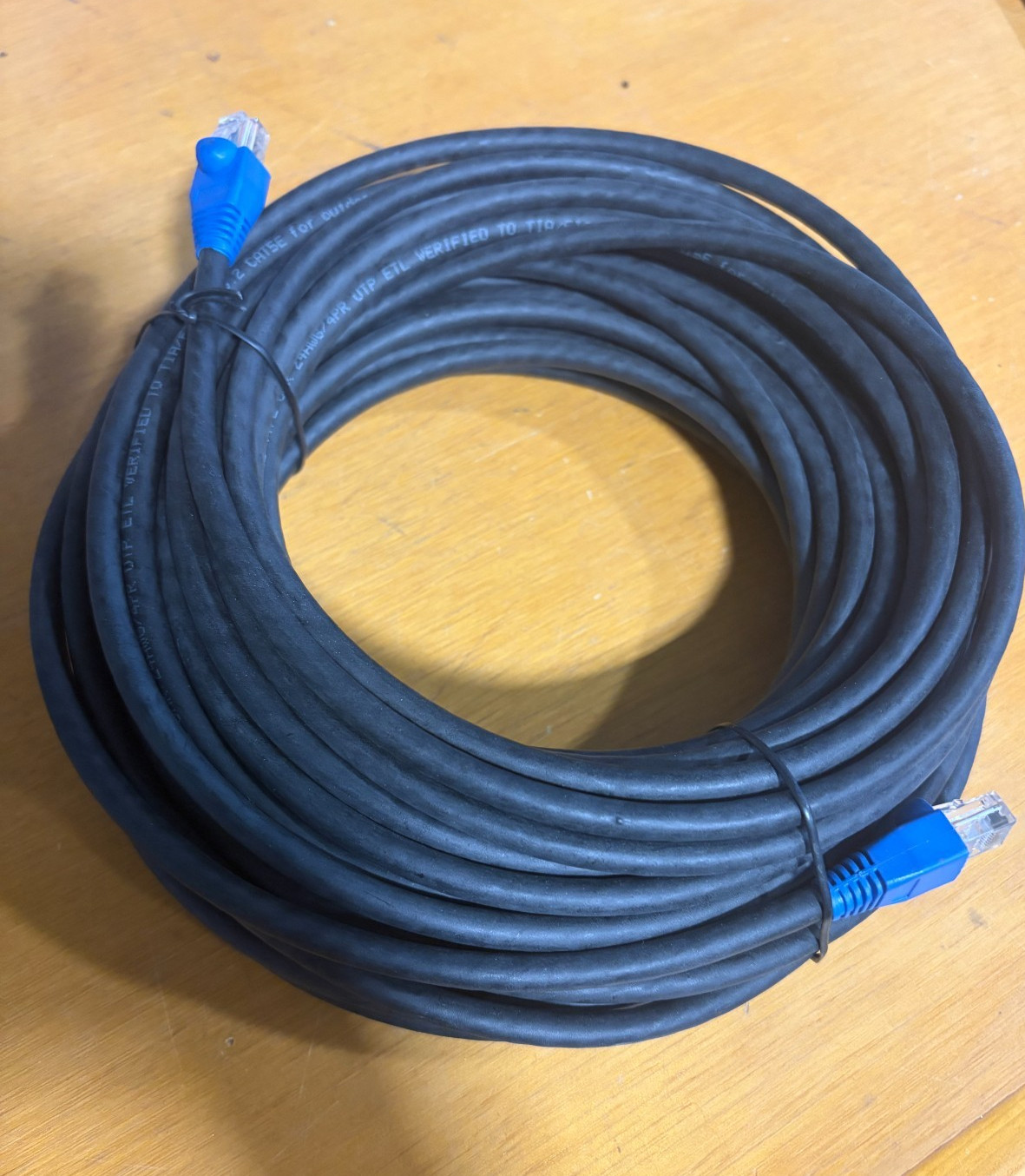 Cable Matters CMCAT5E24AWG4PBLK Cat5E Outdoor Cable 24AWG/4PR Black