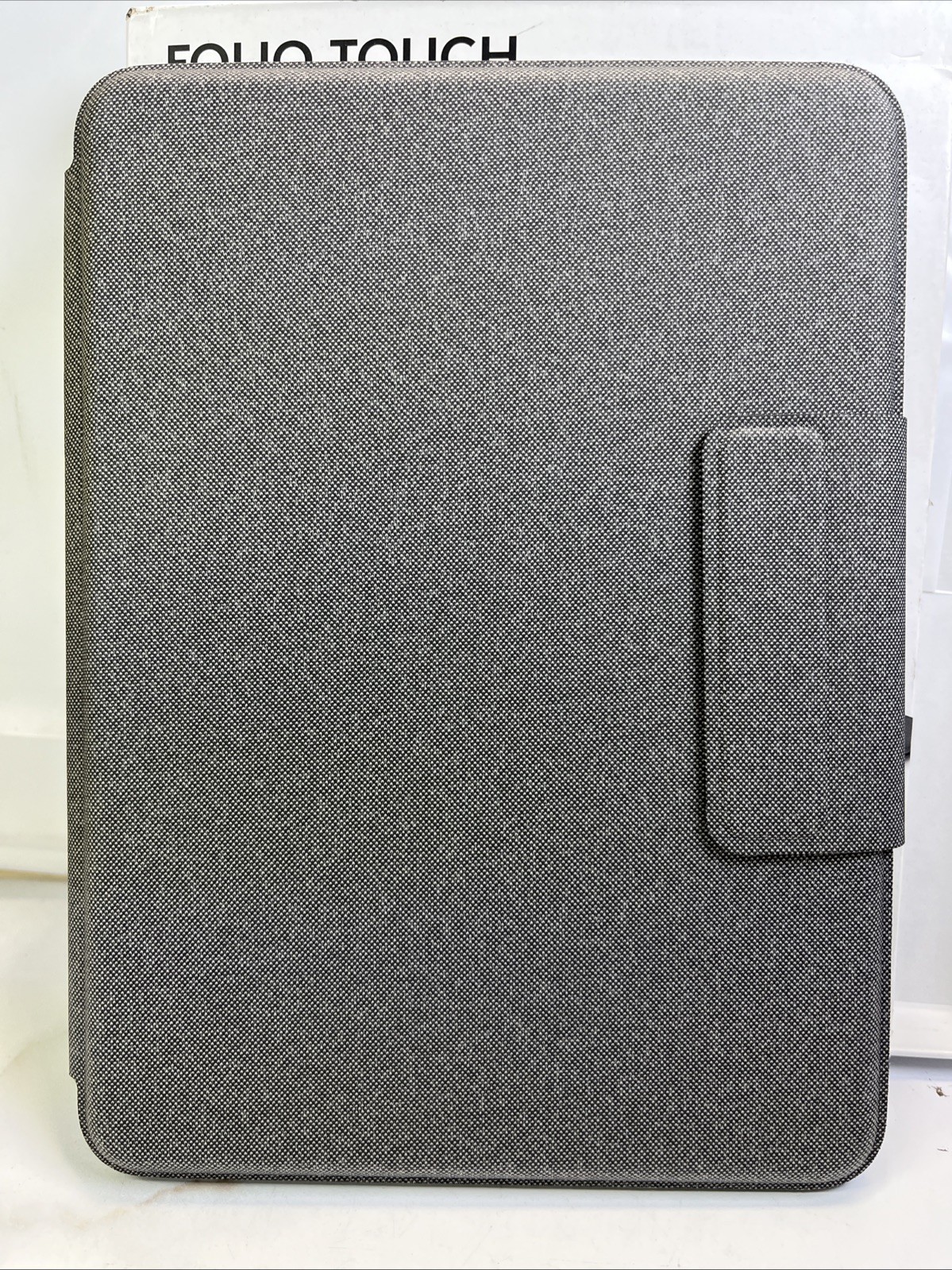 Logitech Combo Touch Keyboard/Cover Case