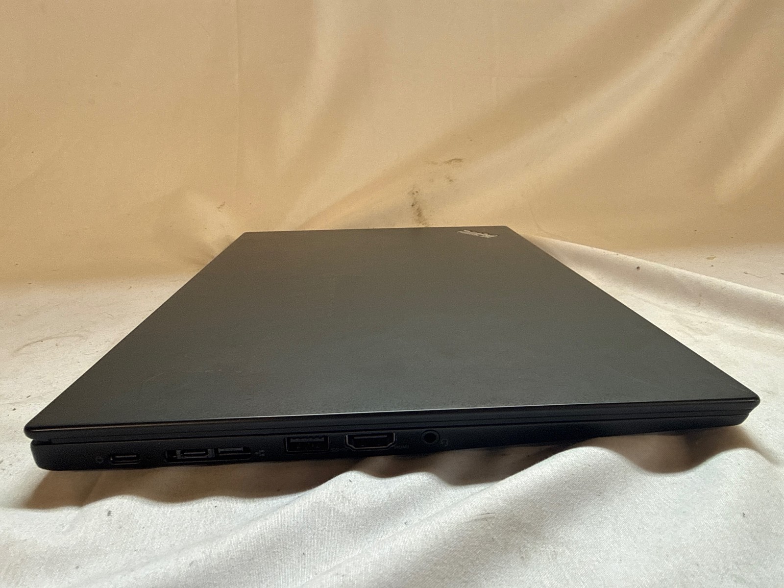 Lenovo ThinkPad T14 Gen 1 AMD Ryzen 7 PRO 4750U 16GB No Drive 14″ Bad Keyboard