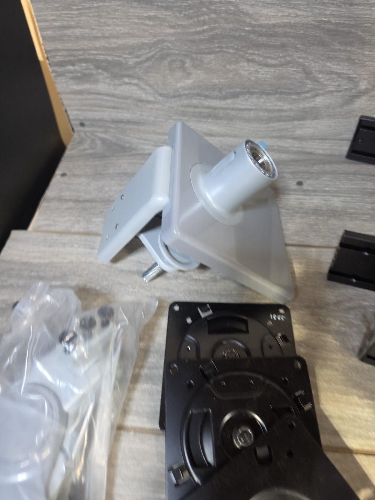 New Humanscale M10 – M/flex Triple Monitor Mounts- Gray & Black Brushed & NOB
