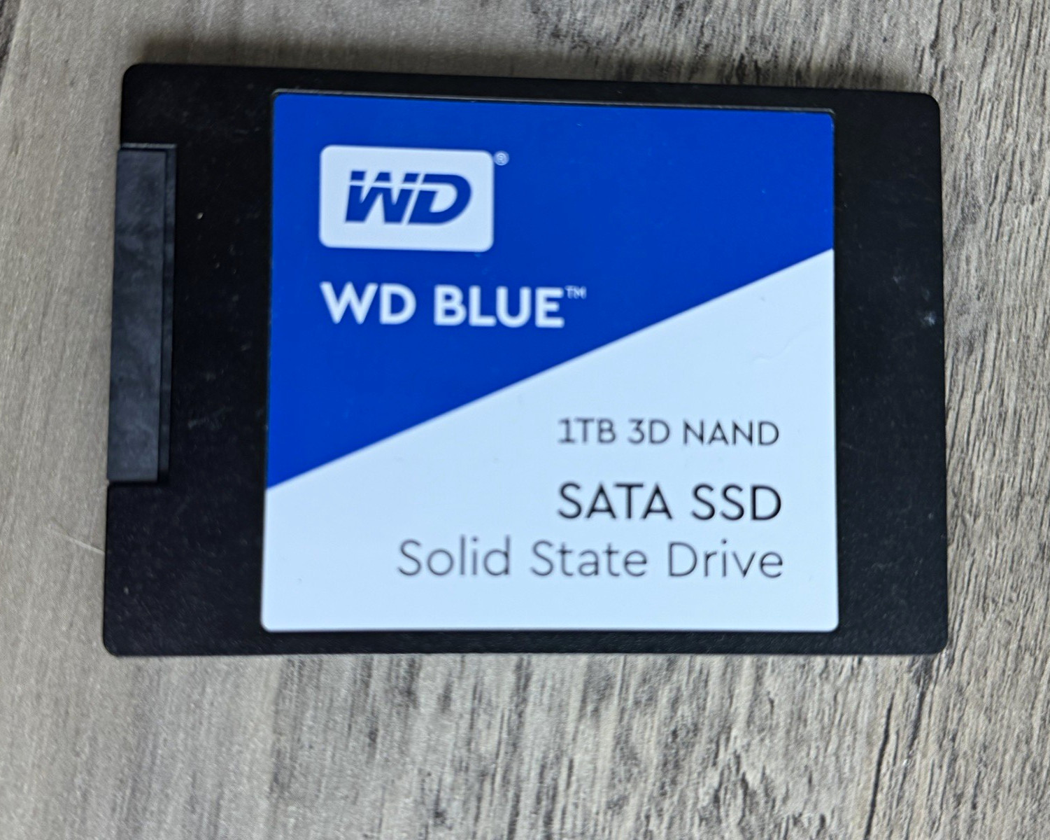 Western Digital WD Blue 1TB 3D NAND SATA 2.5in Internal SSD Drive