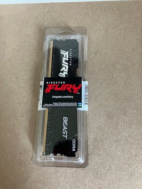 DDR4 8GB 3200MHz Kingston FURY PC4-25600 1.35V Desktop UDIMM Gaming Memory 1x8gb