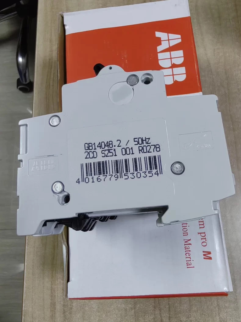 1PCS NEW S201 Z2A S201-Z2 NO BOX In Stock #YY