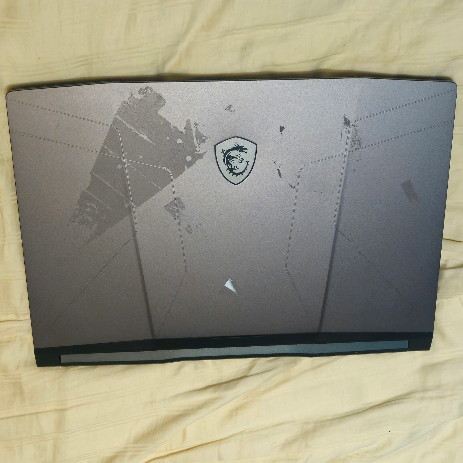 MSI Pulse GL66 (11UCK) – Intel Core i7-11800H, NVIDIA GeForce RTX 3050 Mobile