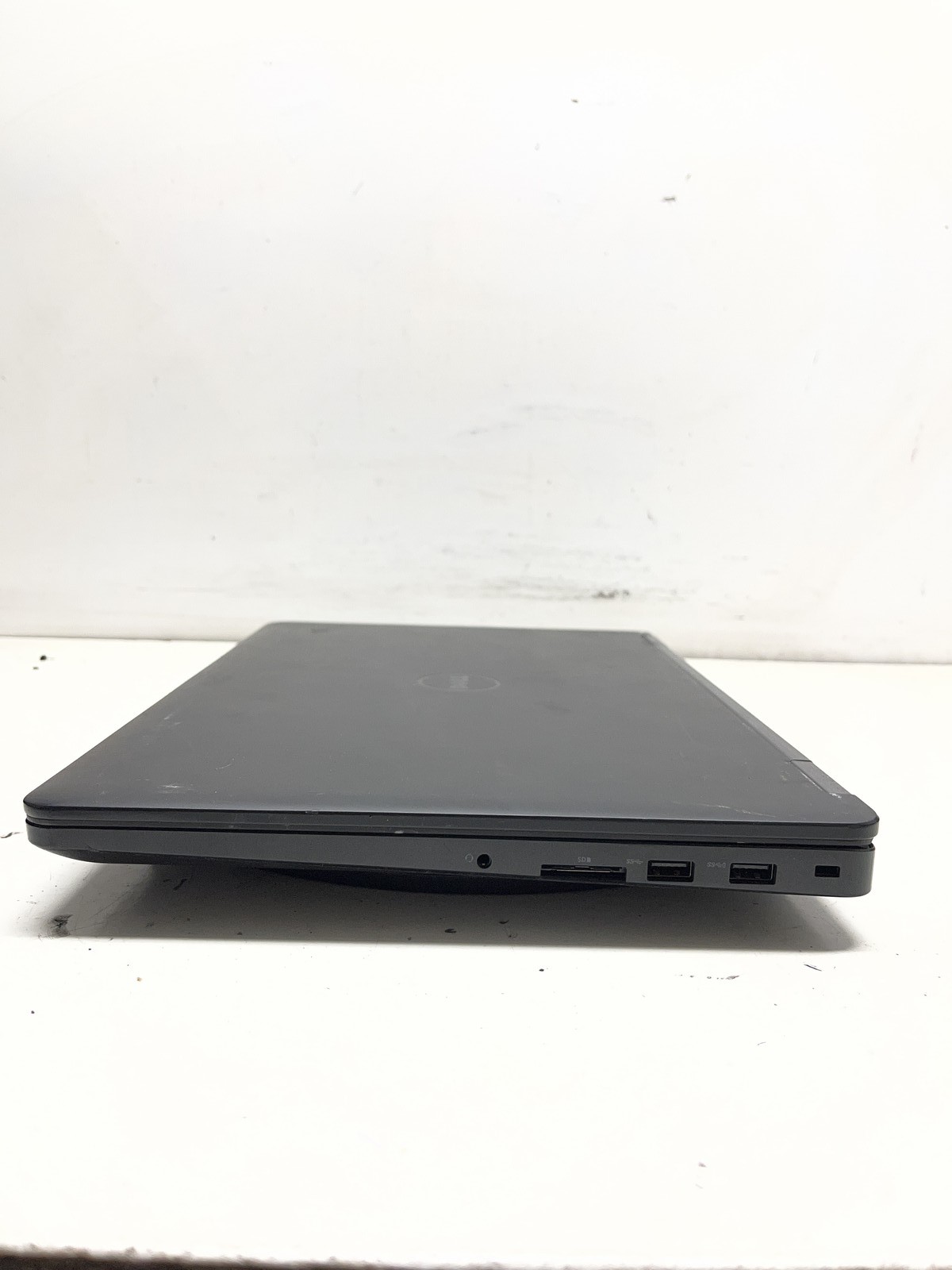 Dell Latitude E5570 Intel Core i5-6300U 2.4GHz 8GB NO HDD