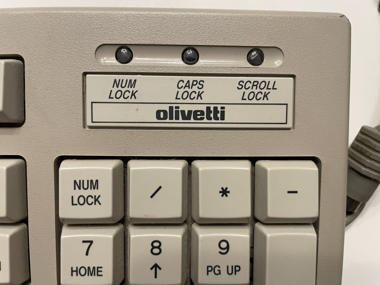 Olivetti Personal Computer Keyboard Mechanical Keyboard Made in Italy ANK 28-101