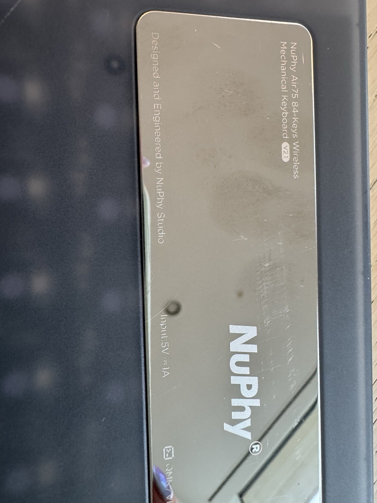 Nuphy Air75 V2 Mechanical Wireless Keyboard Lunar Grey Red Switches. No Dongle