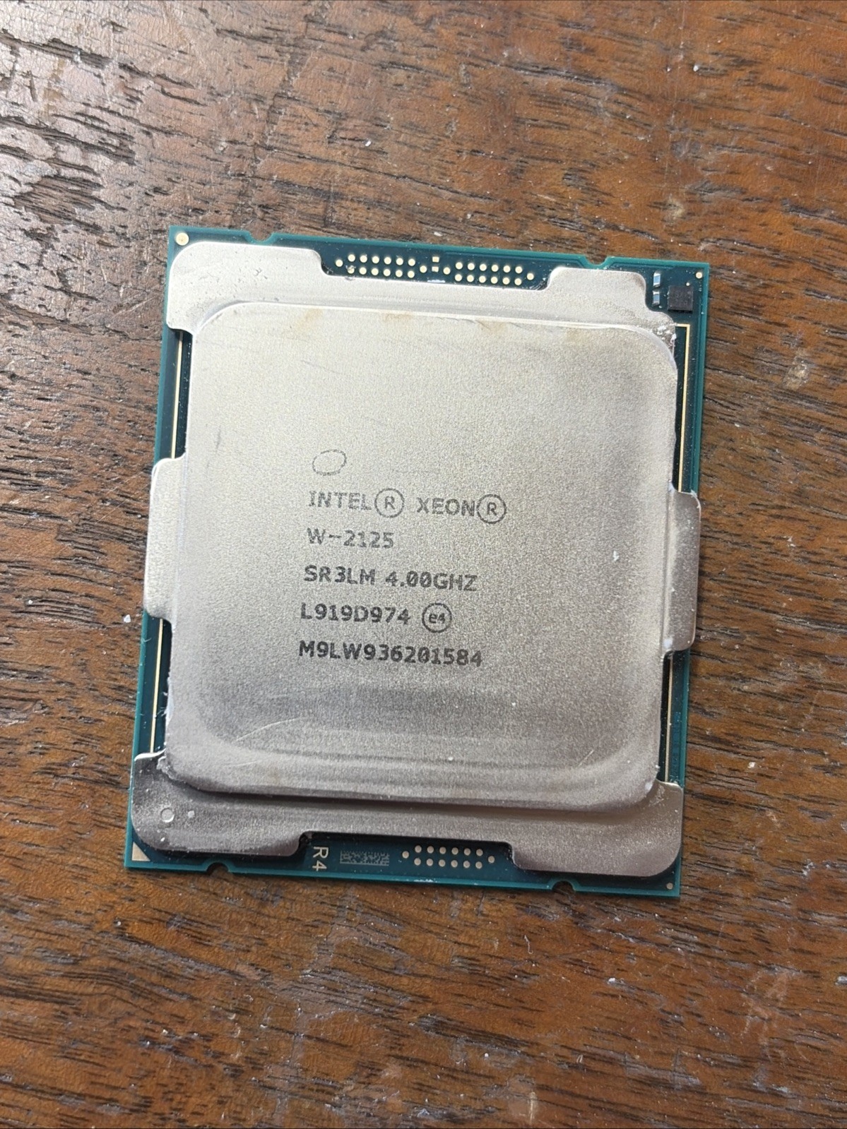 Intel Xeon W-2125 4.00 GHz LGA 2066 Server CPU Processor SR3LM