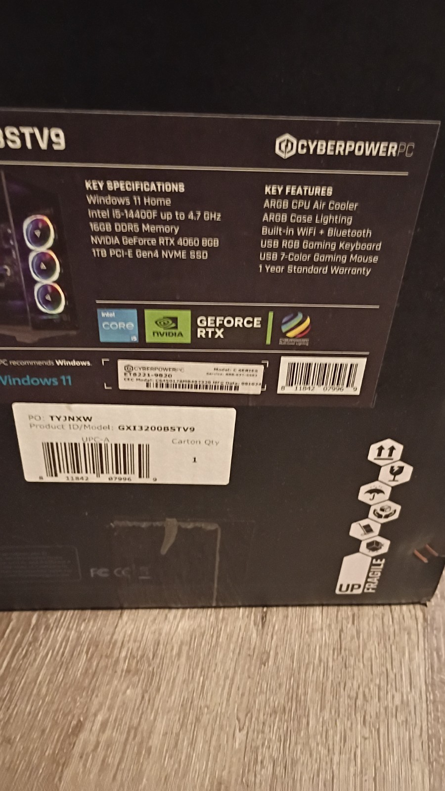 cyberpower gaming pc c series new condition, black , 1TB, window 11 , 16 gb