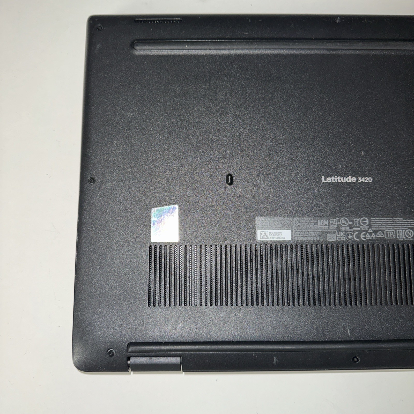 Dell Latitude 3420 14″ Laptop i5-1135G7, No RAM/Storage, Won’t Power on